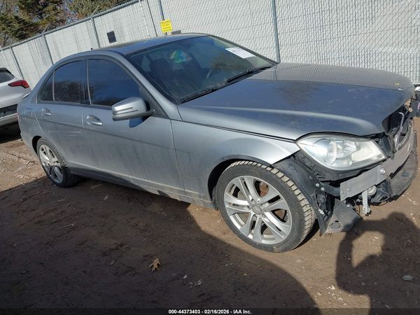 2012 MERCEDES-BENZ C 300 LUXURY 4MATIC