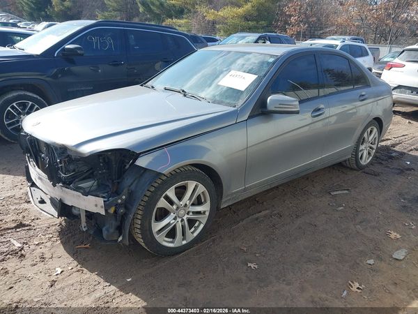 2012 MERCEDES-BENZ C 300 LUXURY 4MATIC