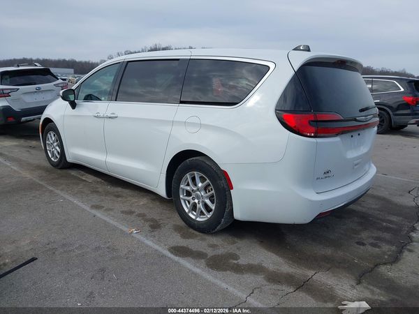 2023 CHRYSLER PACIFICA TOURING L — I3