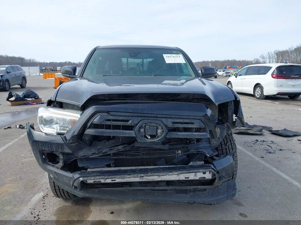 2019 TOYOTA TACOMA SR