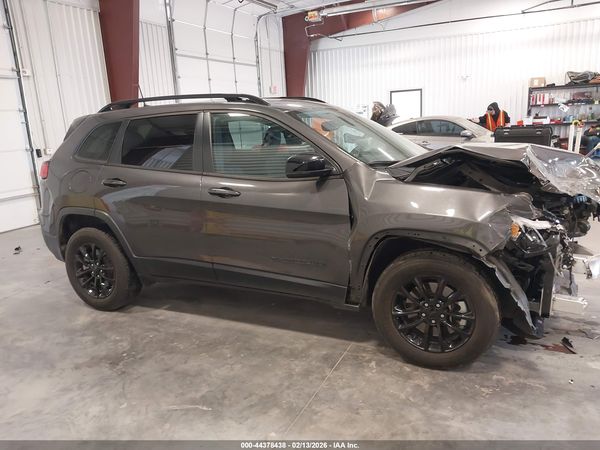 2023 JEEP CHEROKEE ALTITUDE LUX 4X4