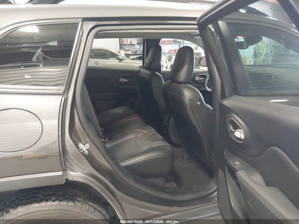 2023 JEEP CHEROKEE ALTITUDE LUX 4X4