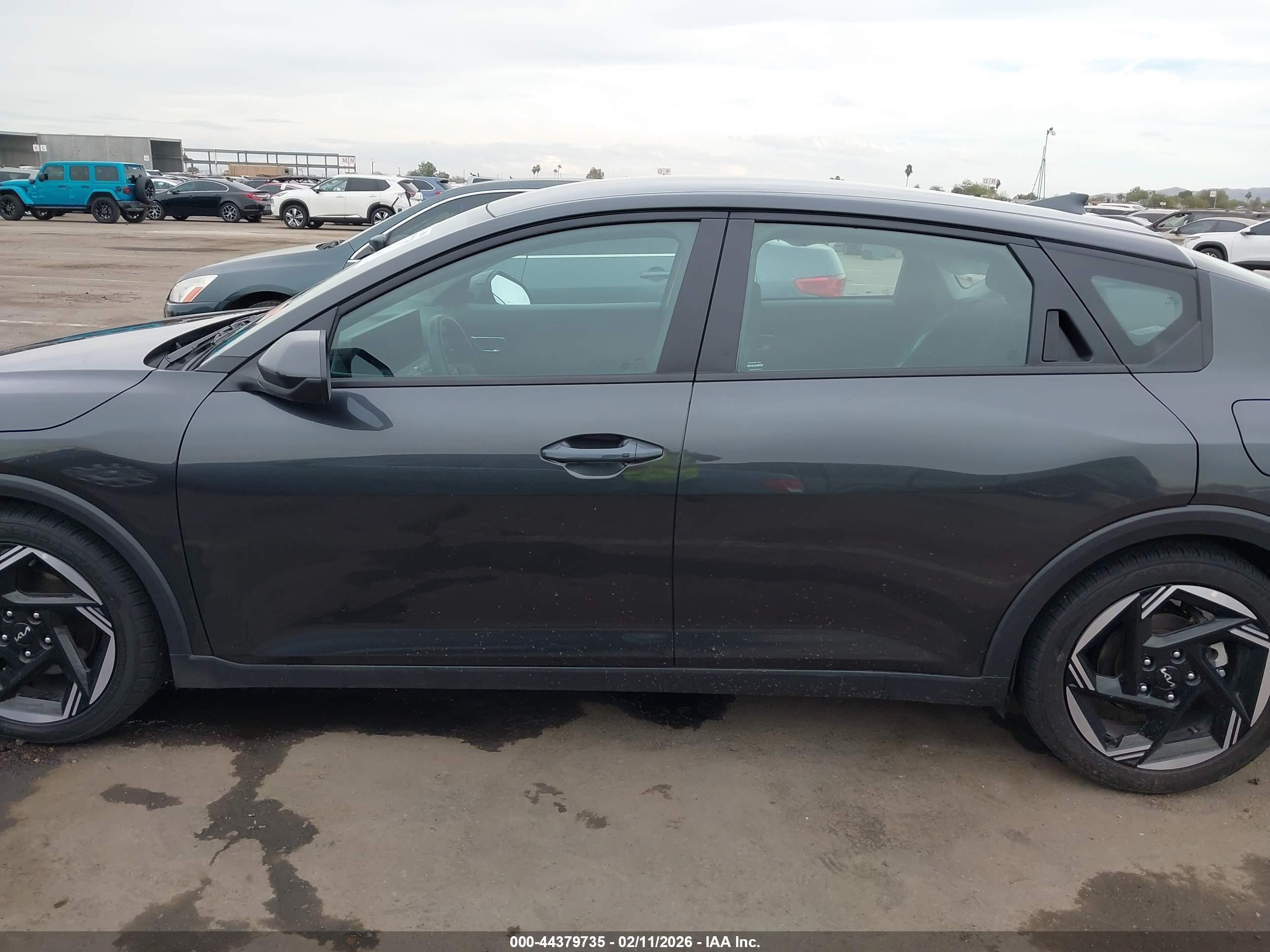 2025 KIA K4 EX