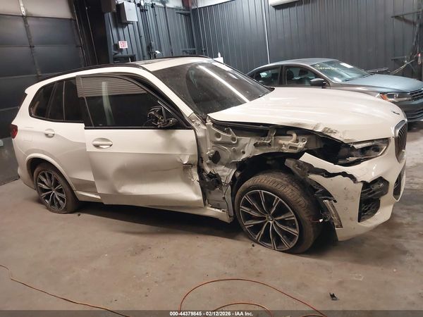 2023 BMW X5 M50I