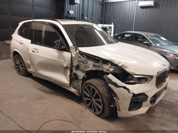 2023 BMW X5 M50I