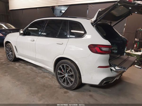 2023 BMW X5 M50I