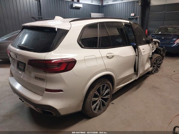 2023 BMW X5 M50I