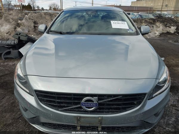2018 VOLVO S60 T5 DYNAMIC