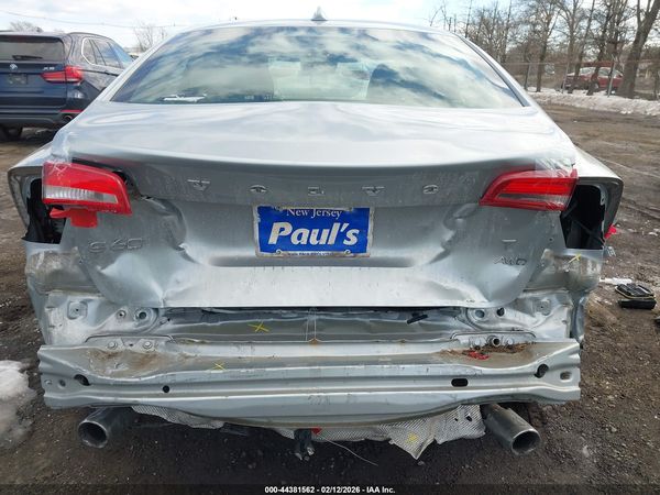 2018 VOLVO S60 T5 DYNAMIC