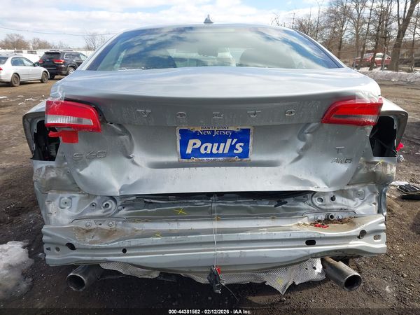 2018 VOLVO S60 T5 DYNAMIC