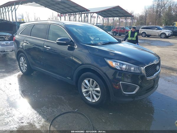 2016 KIA SORENTO 2.4L LX