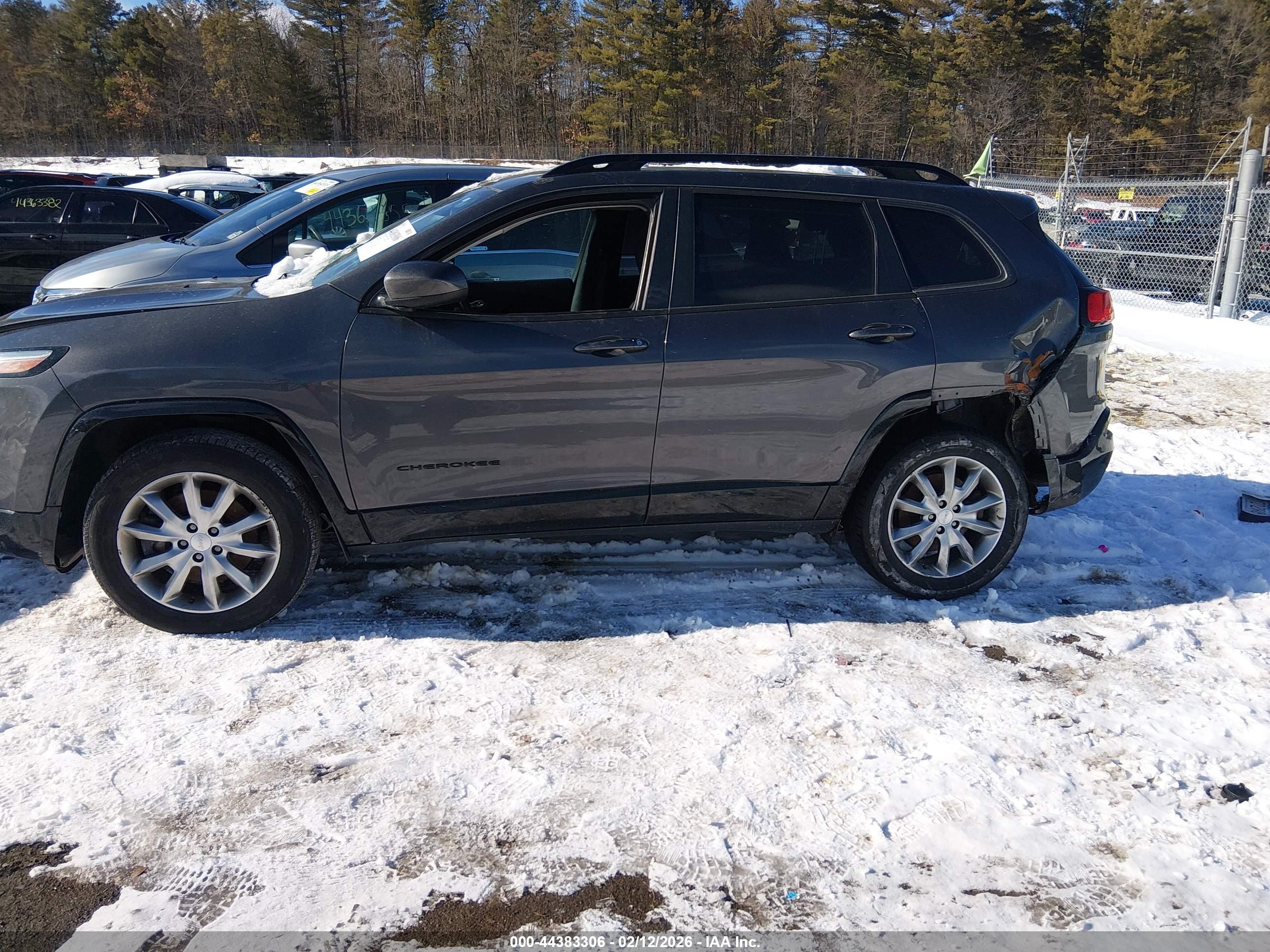 2018 JEEP CHEROKEE