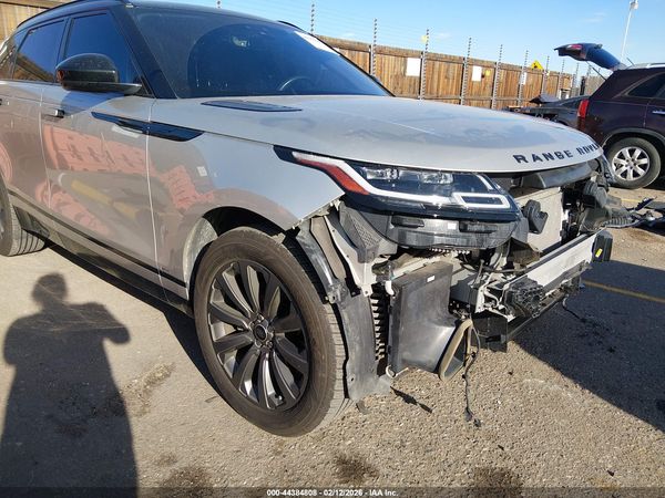 2019 LAND ROVER RANGE ROVER VELAR P250 R-DYNAMIC SE