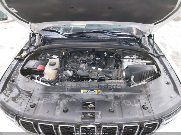 2022 JEEP GRAND CHEROKEE L LIMITED 4X4 — I10