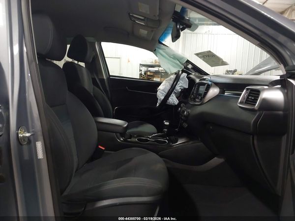 2019 KIA SORENTO 2.4L LX
