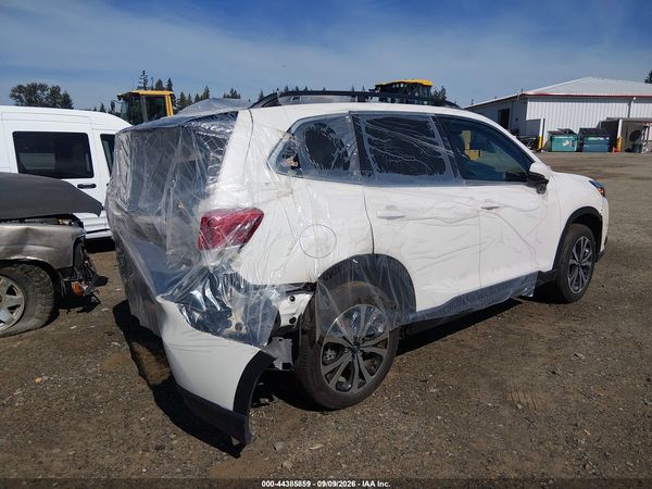 2024 SUBARU FORESTER — I4