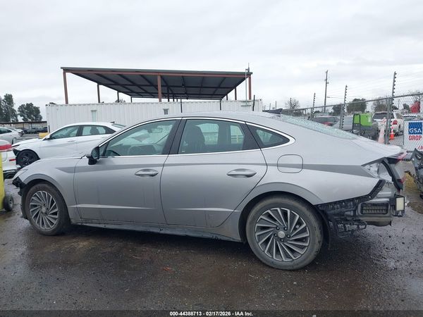 2023 HYUNDAI SONATA HYBRID SEL