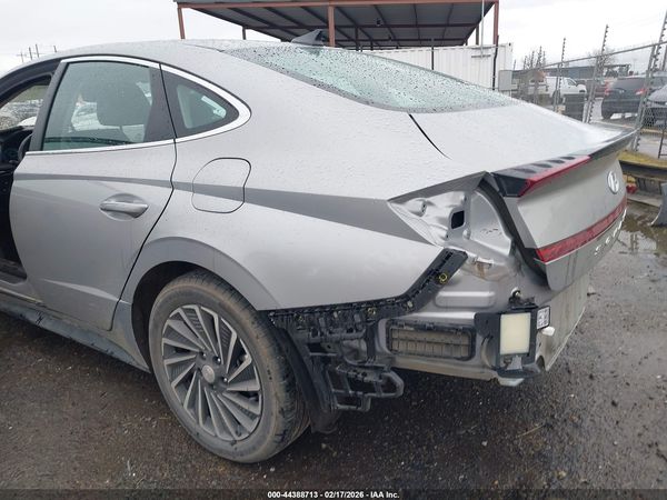 2023 HYUNDAI SONATA HYBRID SEL