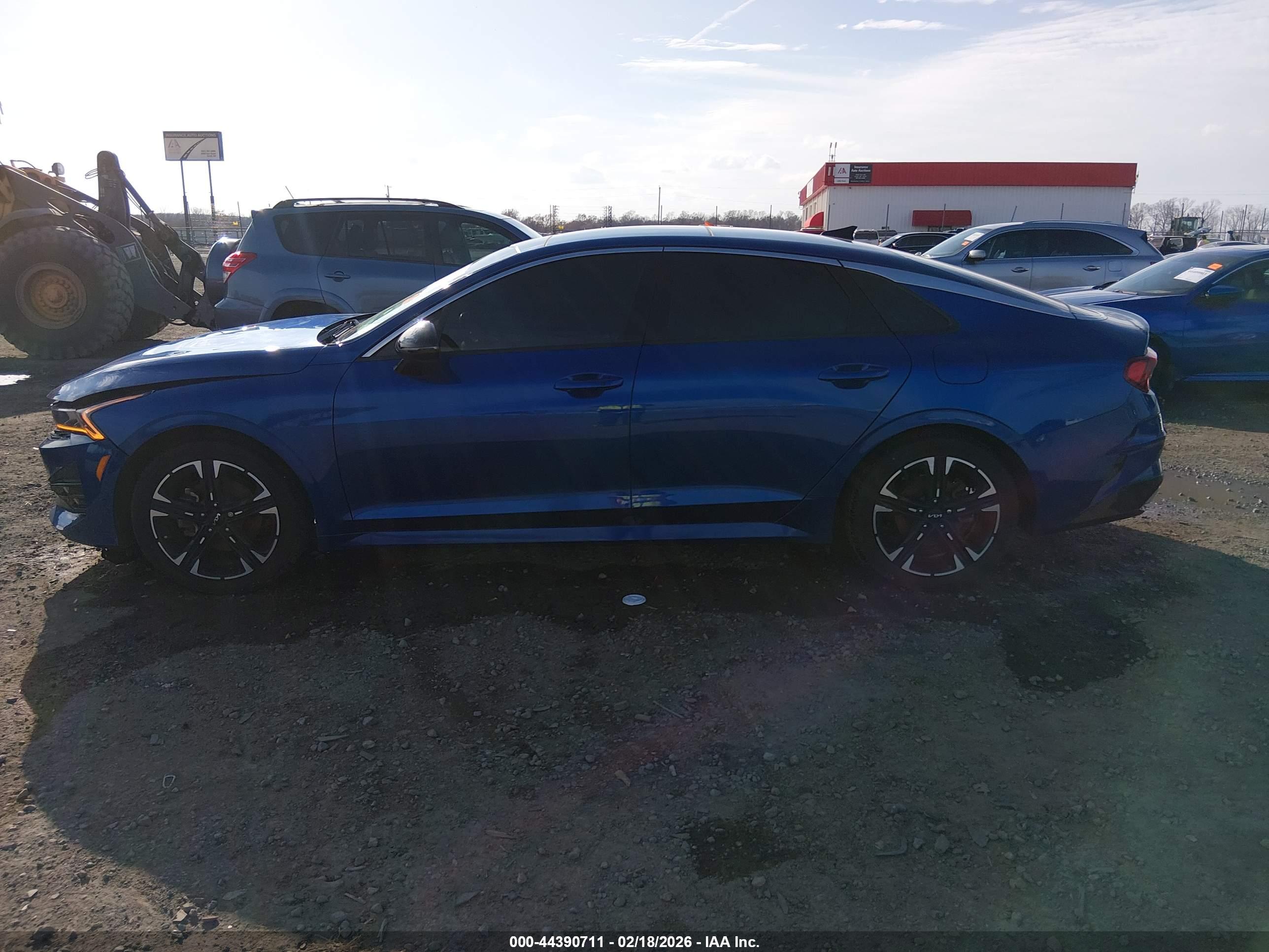 2022 KIA K5 GT-LINE