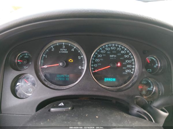2013 CHEVROLET TAHOE LT — I7