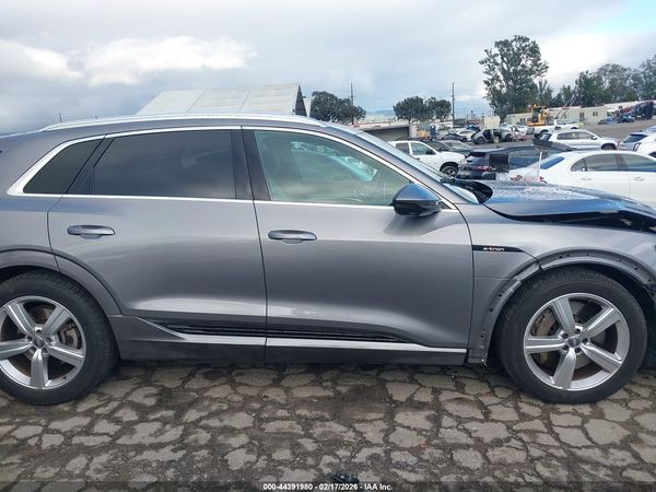 2019 AUDI E-TRON PREMIUM PLUS