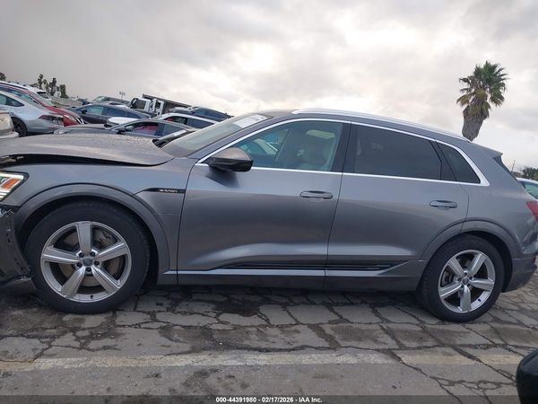 2019 AUDI E-TRON