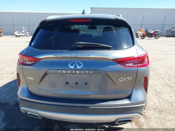 2019 INFINITI QX50 LUXE