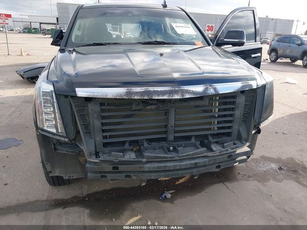 2016 CADILLAC ESCALADE LUXURY COLLECTION