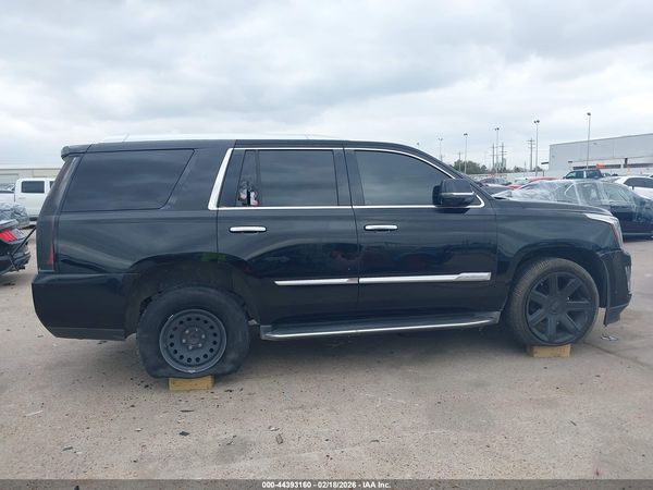 2016 CADILLAC ESCALADE LUXURY COLLECTION