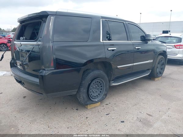 2016 CADILLAC ESCALADE LUXURY COLLECTION