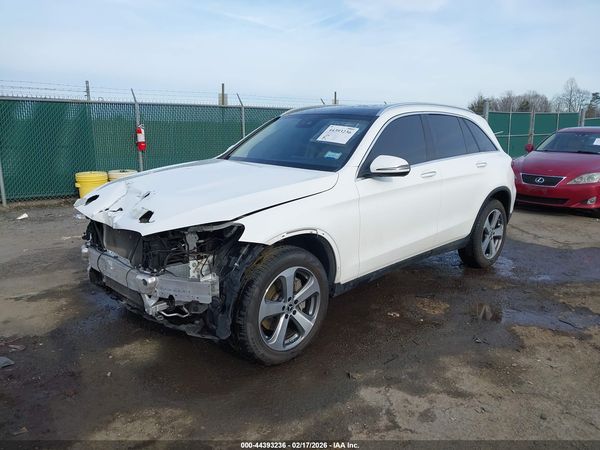 2022 MERCEDES-BENZ GLC 300 4MATIC SUV