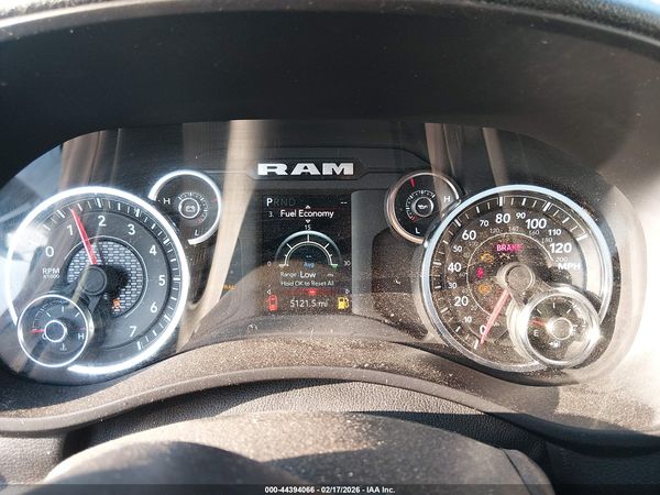 2024 RAM 5500 CHASSIS TRADESMAN/SLT