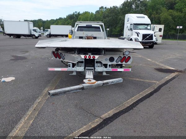 2024 RAM 5500 CHASSIS TRADESMAN/SLT