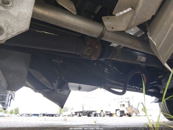 2024 RAM 5500 CHASSIS TRADESMAN/SLT