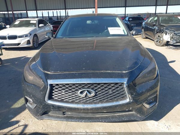 2018 INFINITI Q50 LUXE/SPORT