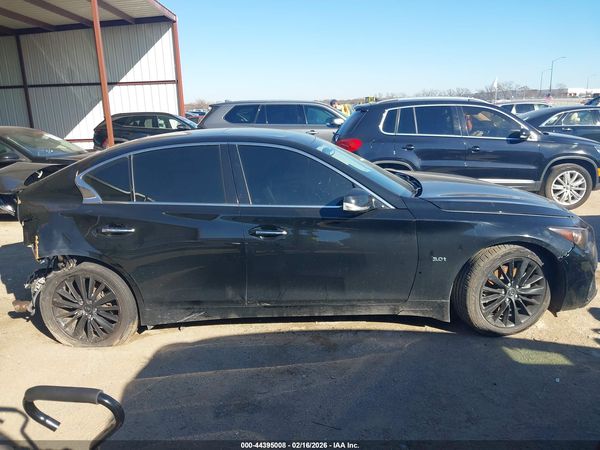 2018 INFINITI Q50 LUXE/SPORT