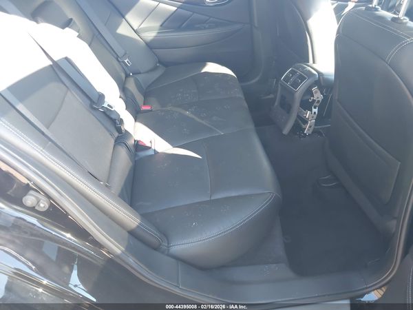 2018 INFINITI Q50 LUXE/SPORT