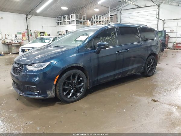 2021 CHRYSLER PACIFICA TOURING