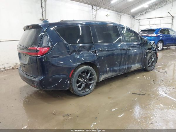 2021 CHRYSLER PACIFICA TOURING