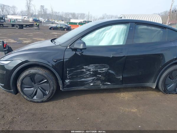 2026 TESLA MODEL Y