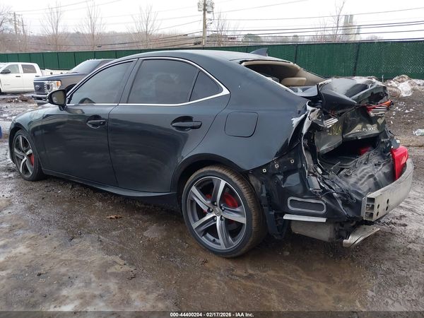 2017 LEXUS IS 300