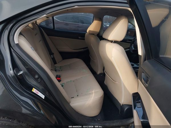 2017 LEXUS IS 300