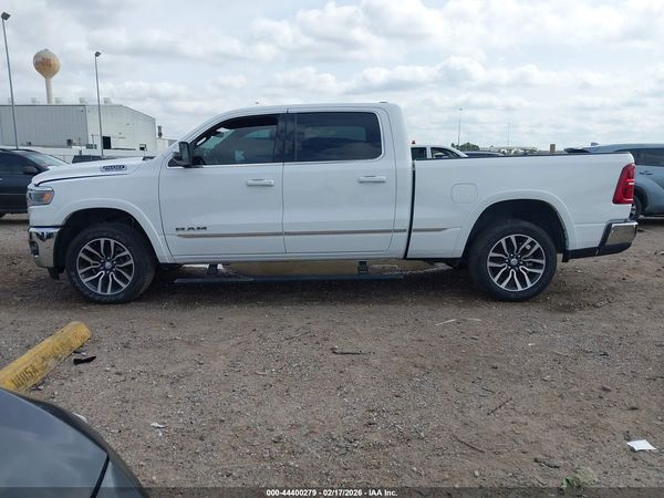 2025 RAM 1500 LIMITED  4X4 6'4 BOX