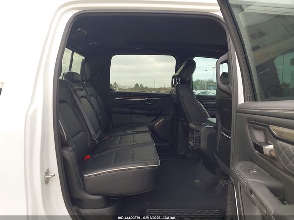 2025 RAM 1500 LIMITED  4X4 6'4 BOX