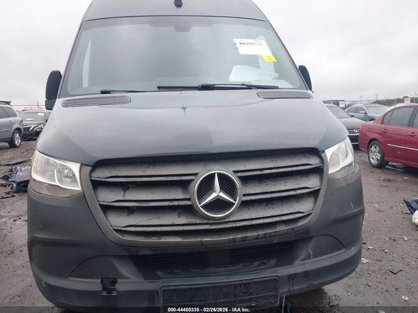 2019 MERCEDES-BENZ SPRINTER 2500 STANDARD ROOF V6