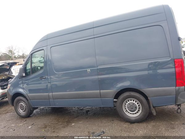 2019 MERCEDES-BENZ SPRINTER 2500 STANDARD ROOF V6
