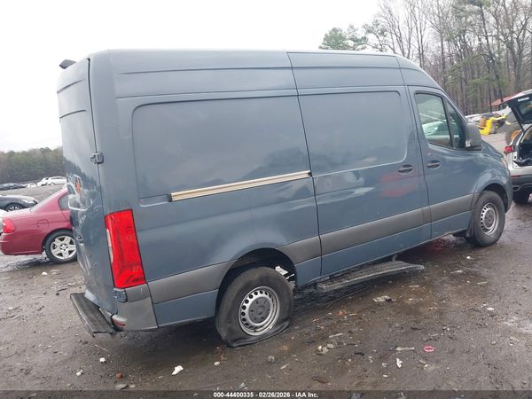 2019 MERCEDES-BENZ SPRINTER 2500 STANDARD ROOF V6
