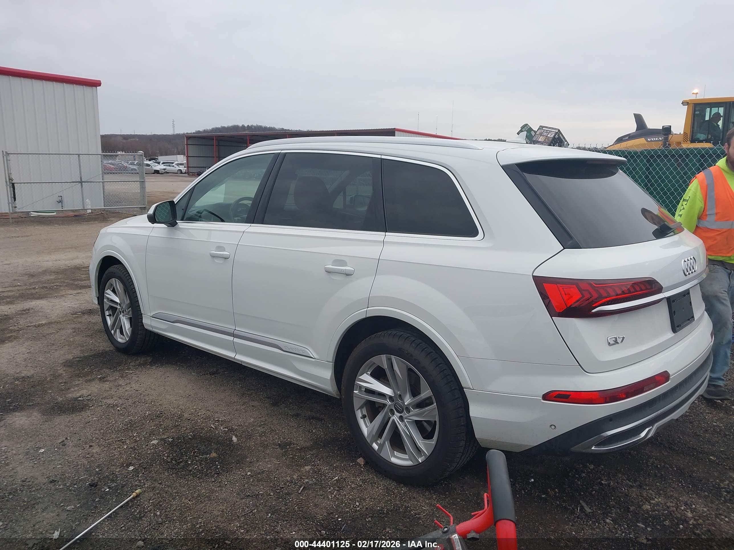 2020 AUDI Q7