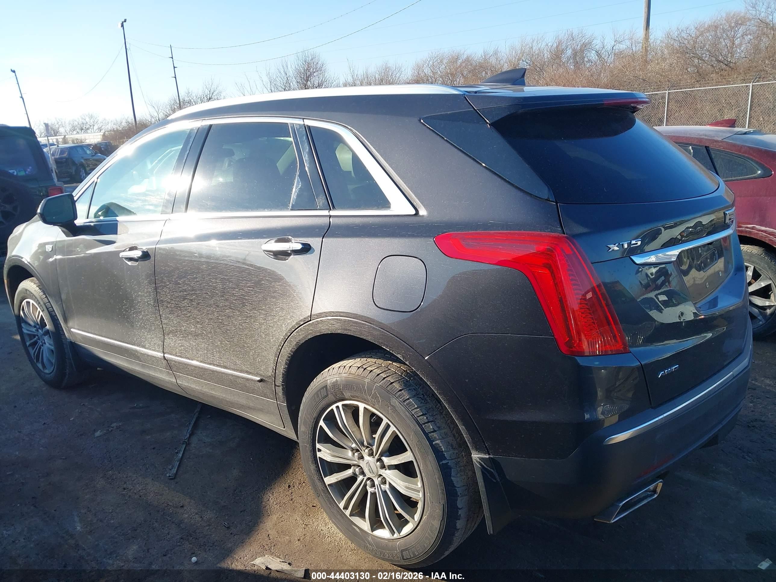 2017 CADILLAC XT5 LUXURY