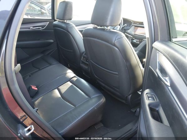 2017 CADILLAC XT5 LUXURY
